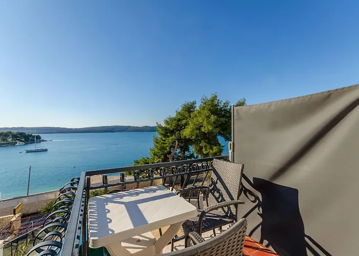 Edita * Trogir