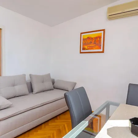 Edita * 트로기르